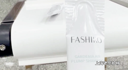 YT-160-液体-单泵-圆角背封包装机