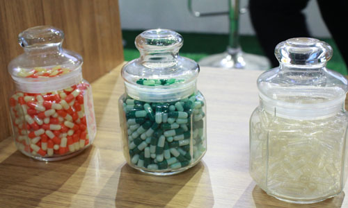 中國藥企扎堆港交所，12月掛牌上市1家、遞表6家！