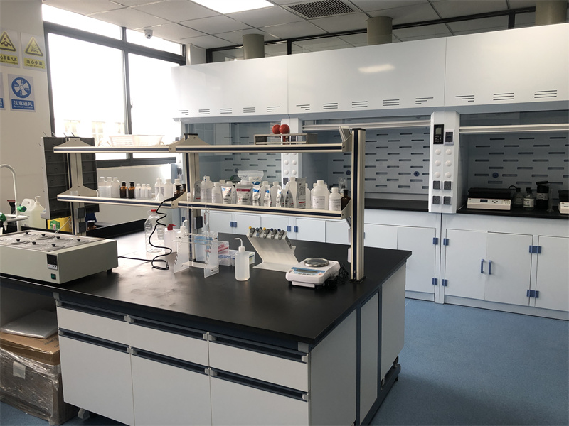 客户案例之中航泰洁实验室装修