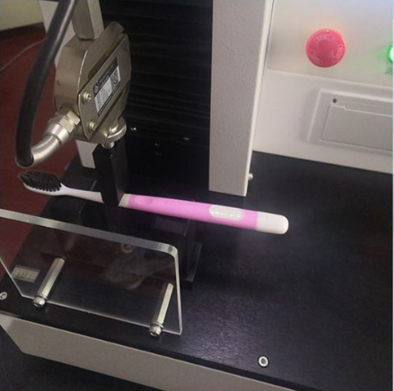 牙刷柄部抗彎力試驗(yàn)機(jī)