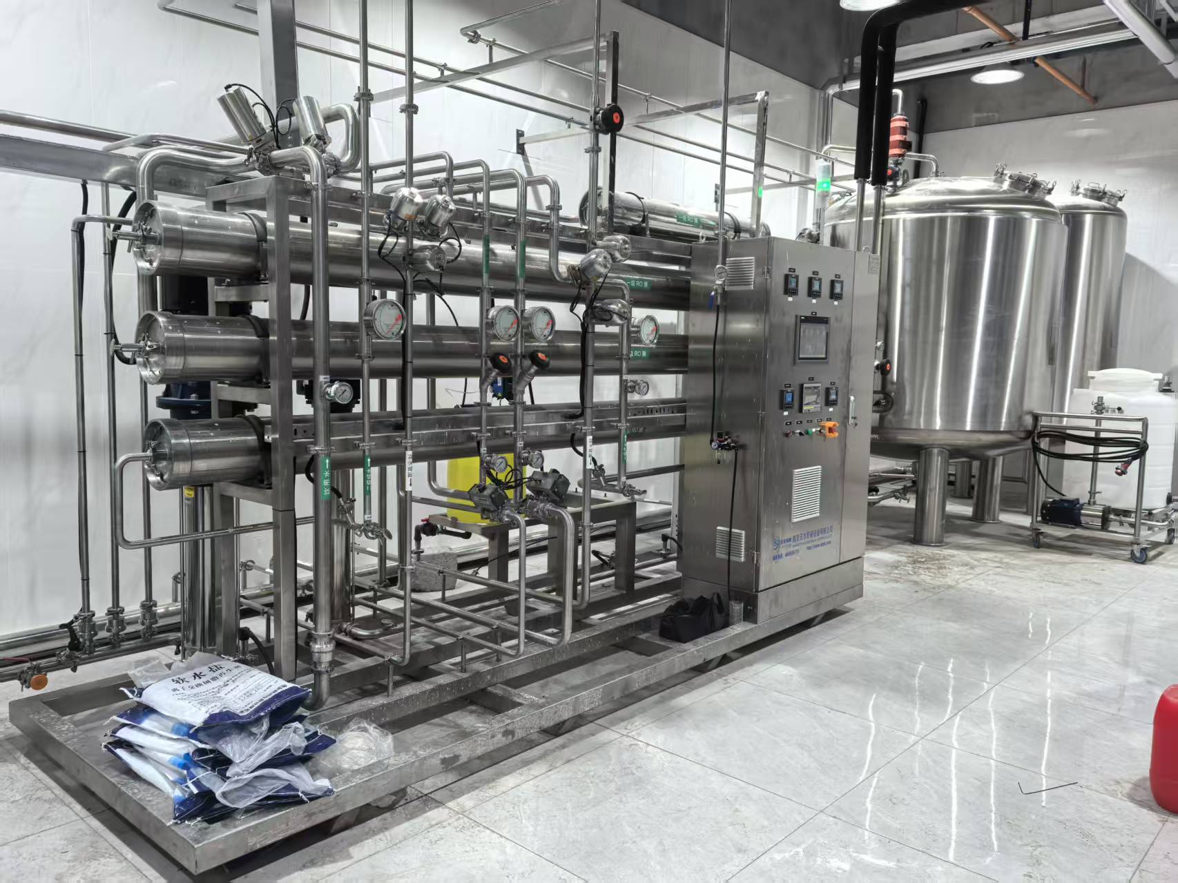 西安客户，水处理设备成功验收！！！